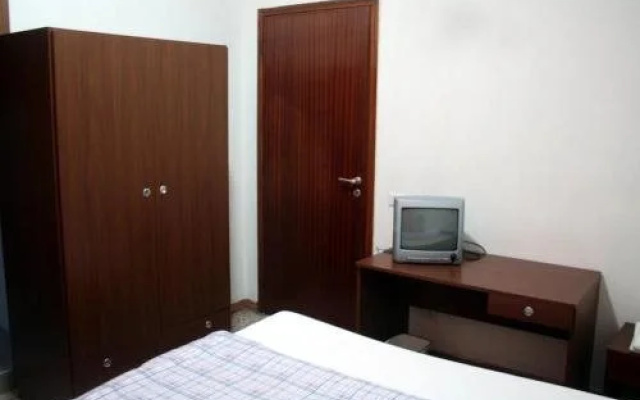Family Inn