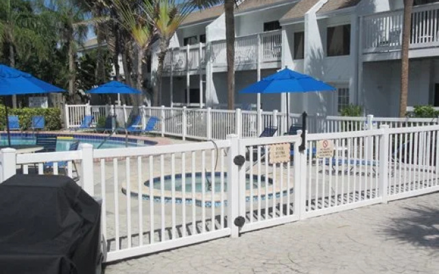 Seaside Beach Club