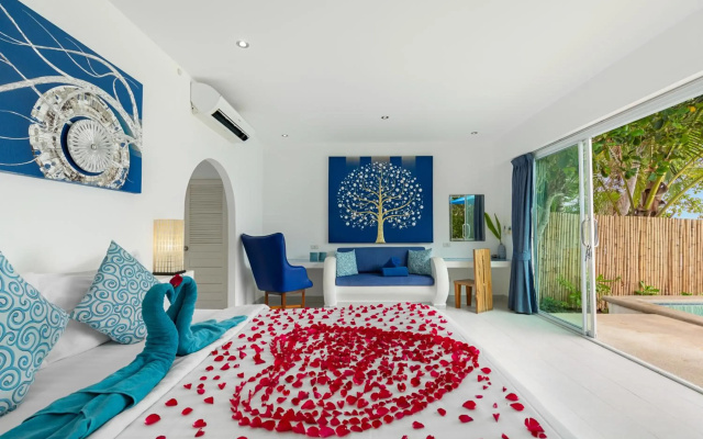 La Perle Luxury Boutique Hotel