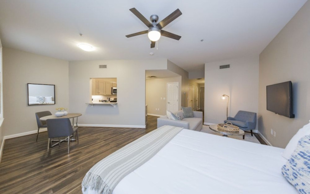 Mint House Nashville – Hillsboro Village