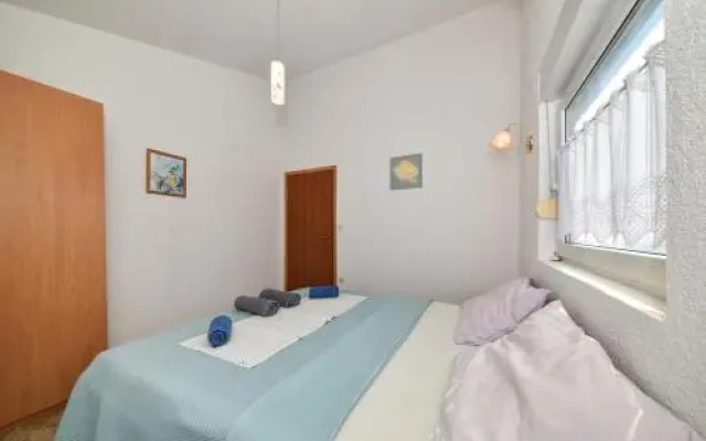 Apartments Zrakic