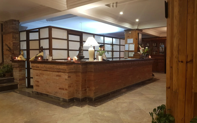 The Fort Resort