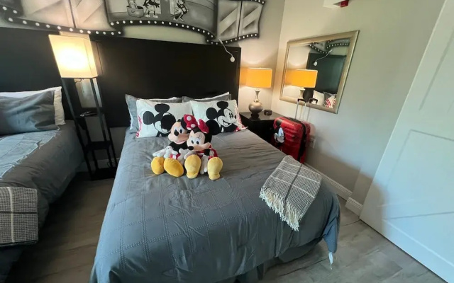 Free Parking Disney Shuttle