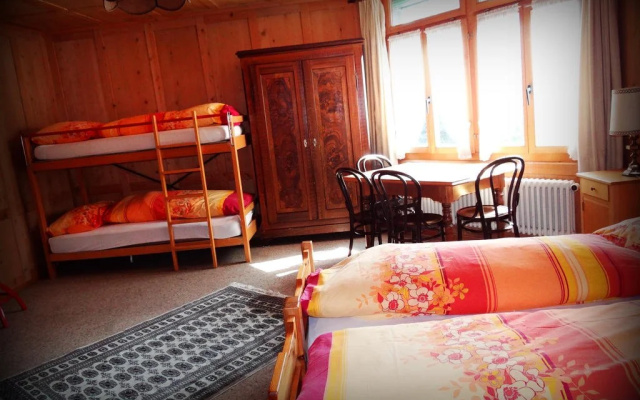 FLÜHLI Hotel Kurhaus