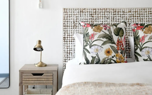 Three Bed Sea Point Secure Family Home