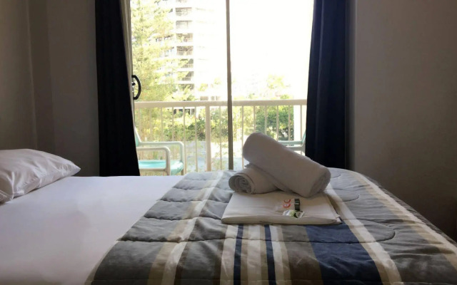 Gold Coast Backpackers - Hostel