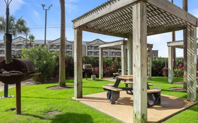 Sweet Gulf Views by Ryson Vacation Rentals