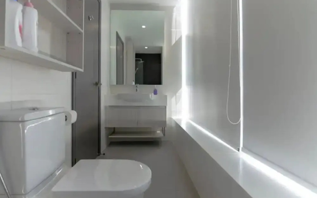 Chic & Cozy 2BR Suasana Suite 6, Free Parking