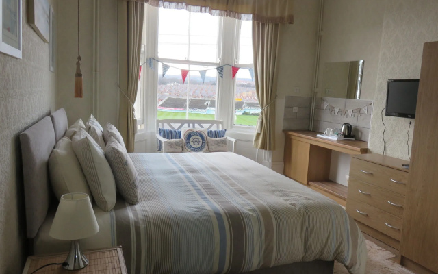 Ainsley Court Guest House