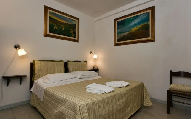 Apartment in Sassetta With Pool and Scenic Views