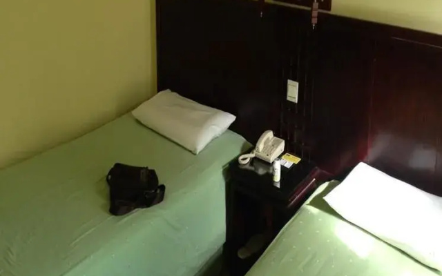 Homeinn Hotel (Sanya Yuyalu Dadonghai)
