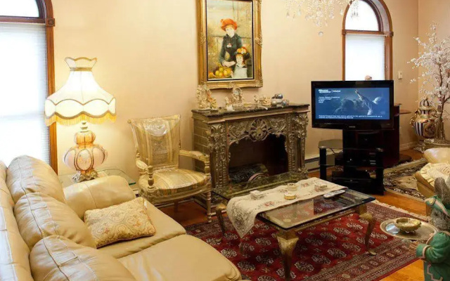 Eves Place