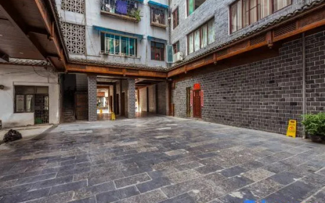 Zhenyuan Hotel