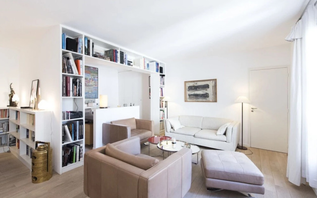 Style In South Pigalle