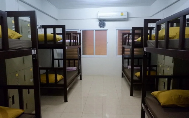 Ranong Backpackers Hostel