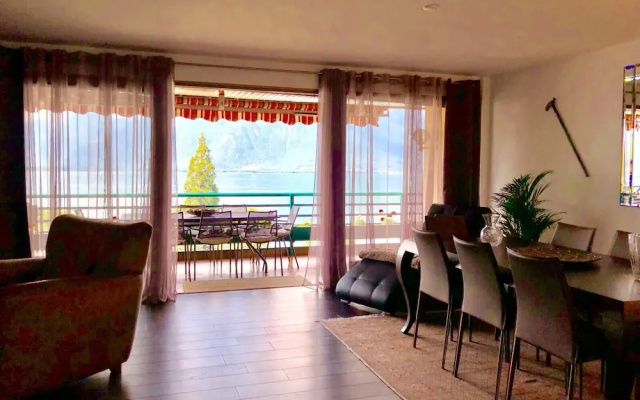 Luxury lake view apartment