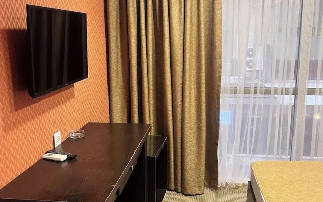 Address Hotel