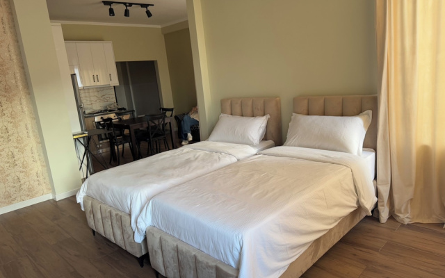 Maira Apartment