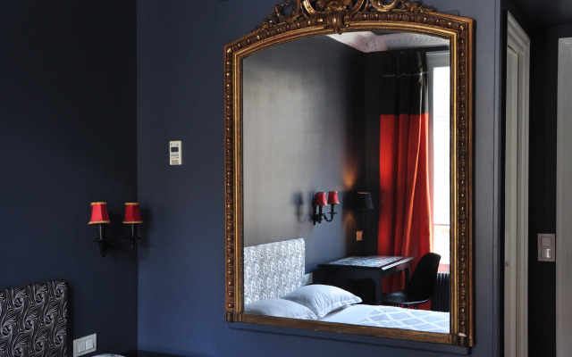 Hôtel Noir
