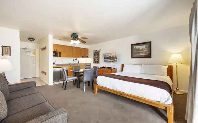 145 Bldg C 1 Bedroom Condo