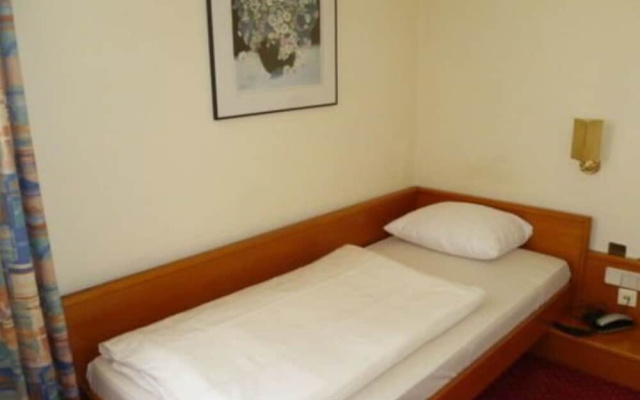 Hotel Mondial