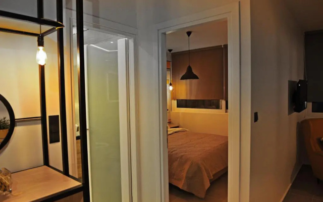 The Athenians Modern Apartments