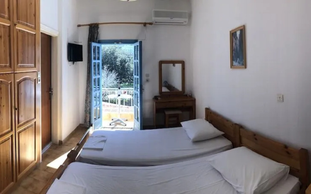Stavros Apartments