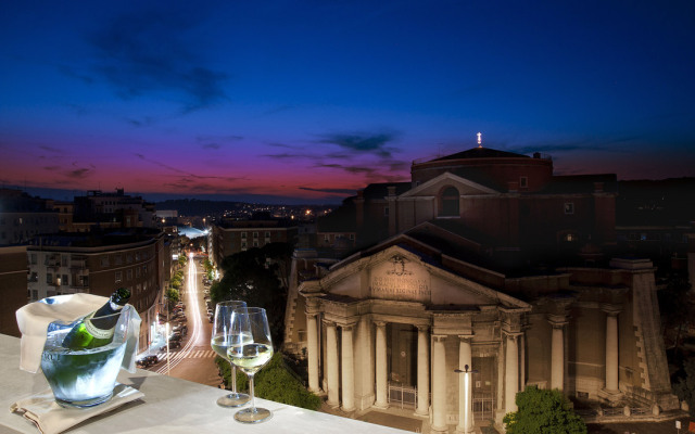 Radisson Blu GHR Hotel, Rome вид на фасад