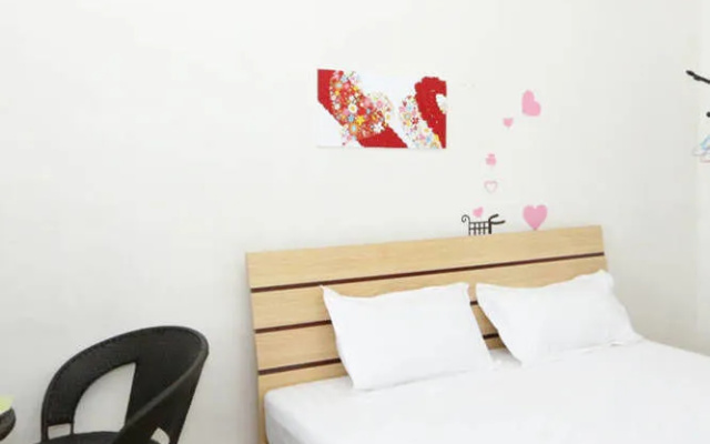 Happiness Apartment