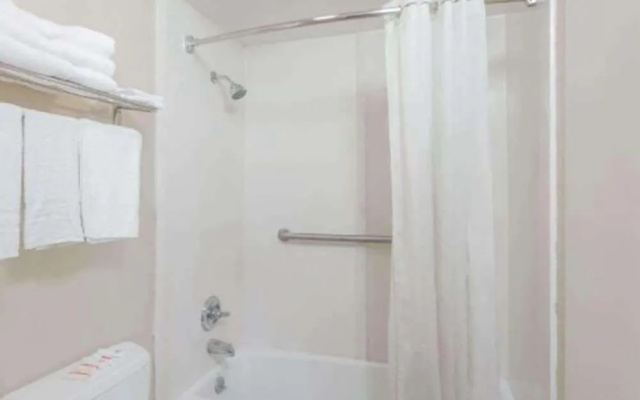 Tri City Inn