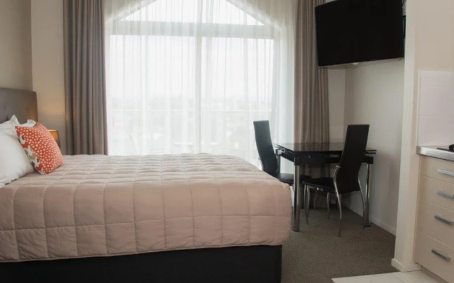 Coastal Ridge Apartments
