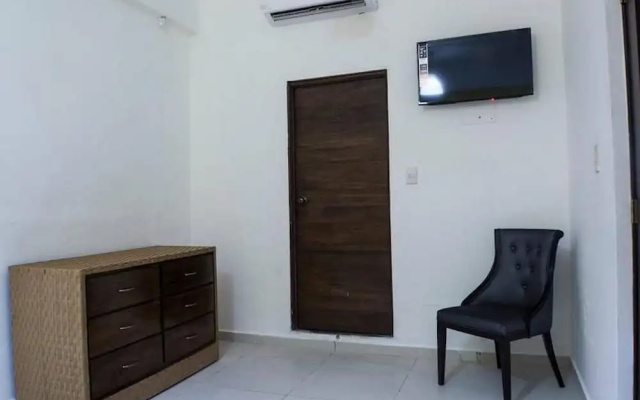Room in Condo - Malecon Standard Rooms - 2