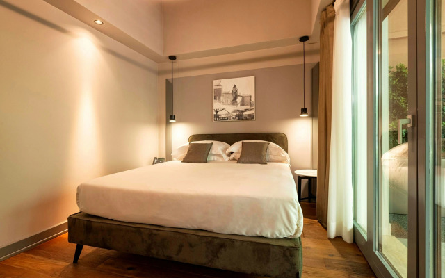 Loly Boutique Hotel