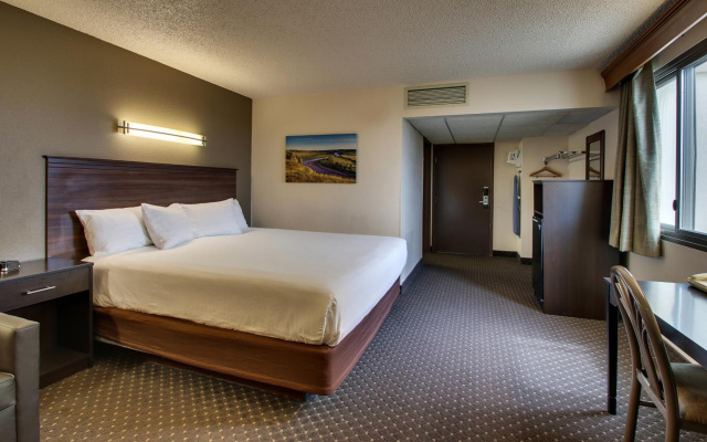 EverSpring Inn