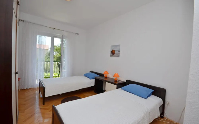 Apartment Ana