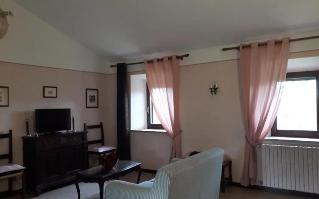 Casale Montemoro With Pool