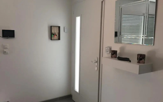 Villa privative 3 chambres et piscine priv près Carcassonne