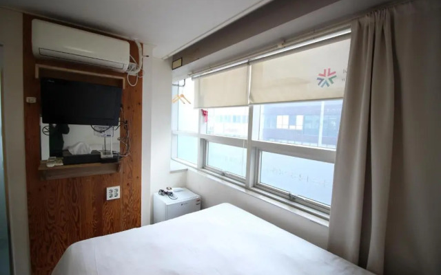 Hostel Kpop