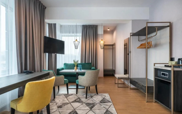 Green Hotel