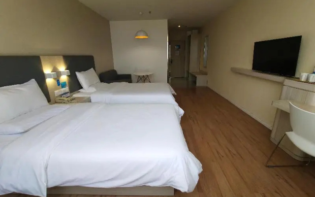 Hanting Hotel (Xi’an Jingwei Industrial Park)