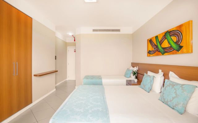 Oceania Park Hotel Spa & Convention Center by RB Hotelaria