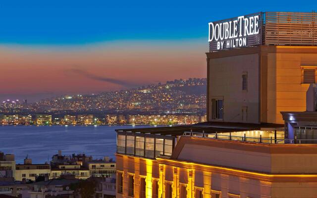 Doubletree By Hilton Hotel Izmir - Alsancak вид на фасад
