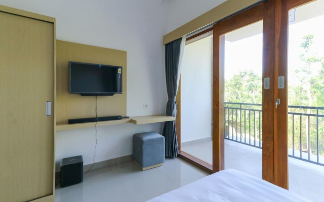Harta Loka Hotel in Villa by ZUZU