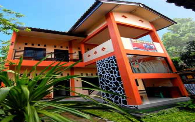Werdhi Guest House