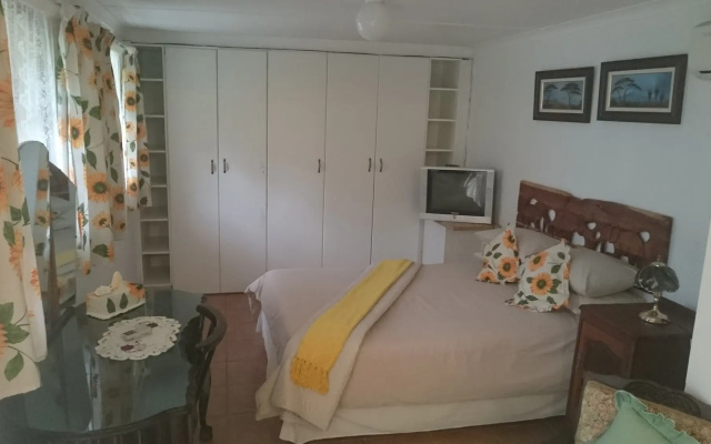 Homestead B & B