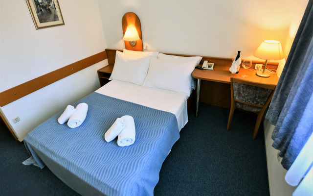Hotel Alkar
