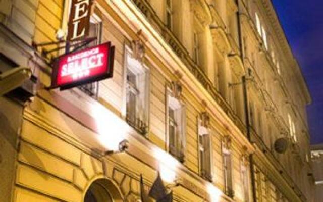 Апартаменты Residence Select & Apartments вид на фасад