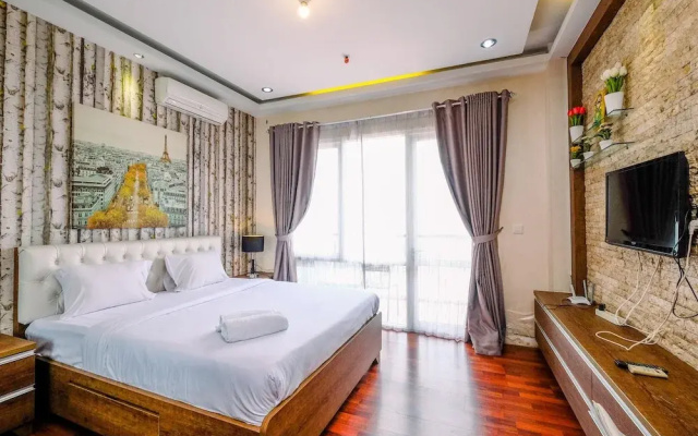 Comfort And Modern Look Studio Apartment At Ambassade Kuningan