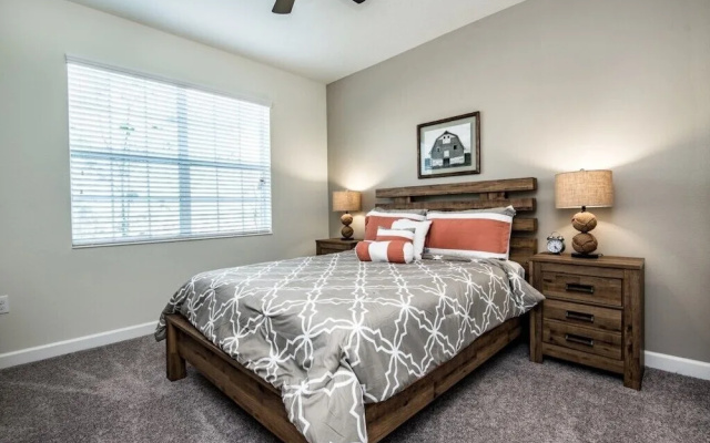 6-Bedroom Villa in Davenport 1626MVD
