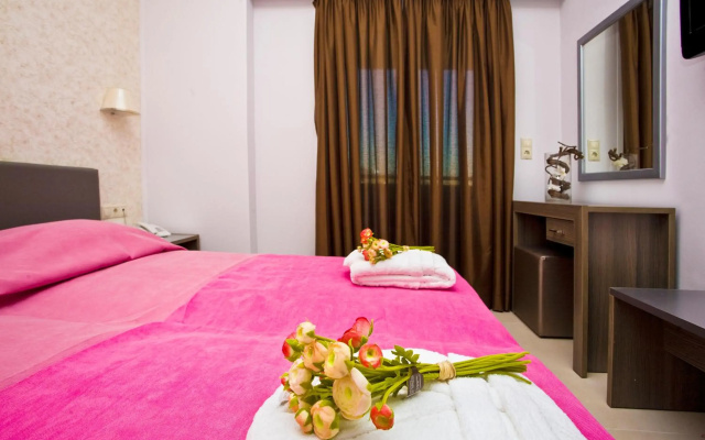 Astron Hotel